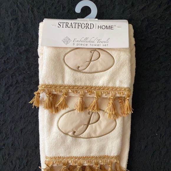 Towel set - Picture 1 of 7